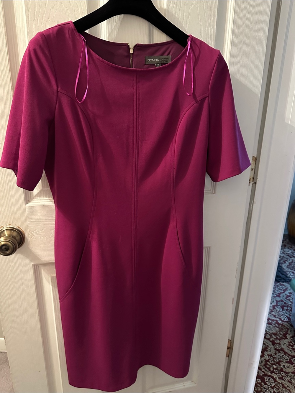Donna Ricco Magenta Midi Sheath Dress